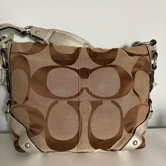 Y2k Coach Carly Signature Silver Leather and Tan Medium Shoulder Bag - Picture 3 of 8